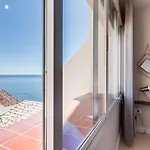 Apartament Ultimate - Centrally Located Beachside *