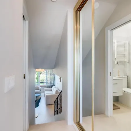 Apartman Ultimate - Centrally Located Beachside