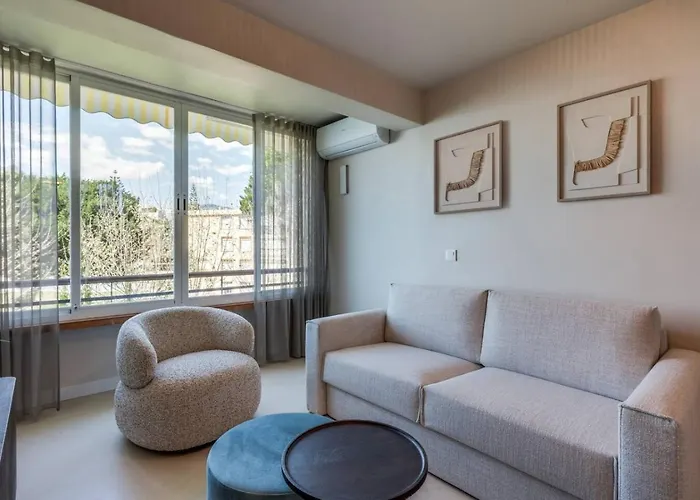 Apartman Ultimate - Centrally Located Beachside *